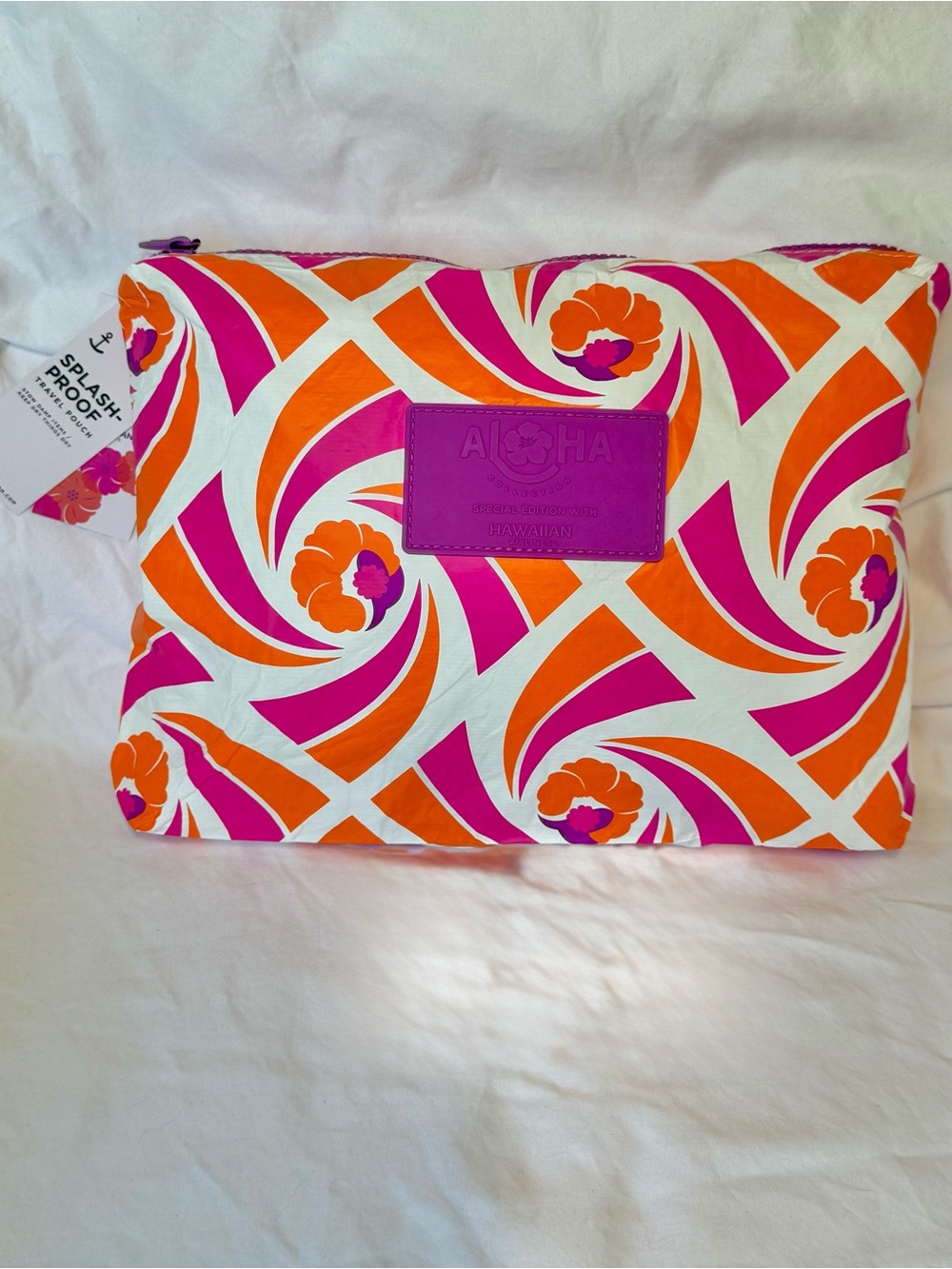 NWT Aloha Collection Hawaiian Airlines 95th Anniversary Swirl Mid Pouch